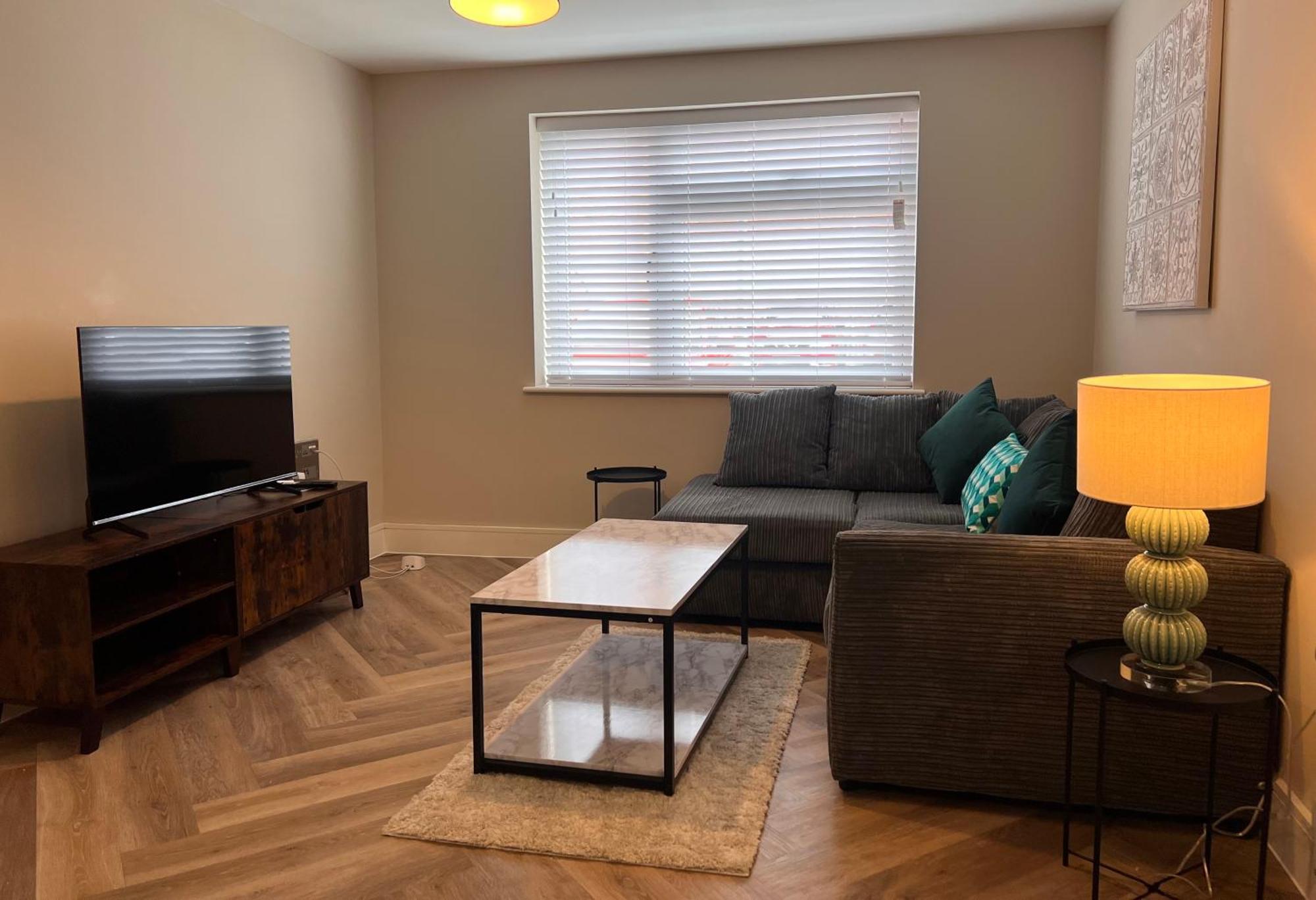 Modern Apartment - Bhx Nec - Free Secure Gated Parking โซลิฮัล ภายนอก รูปภาพ