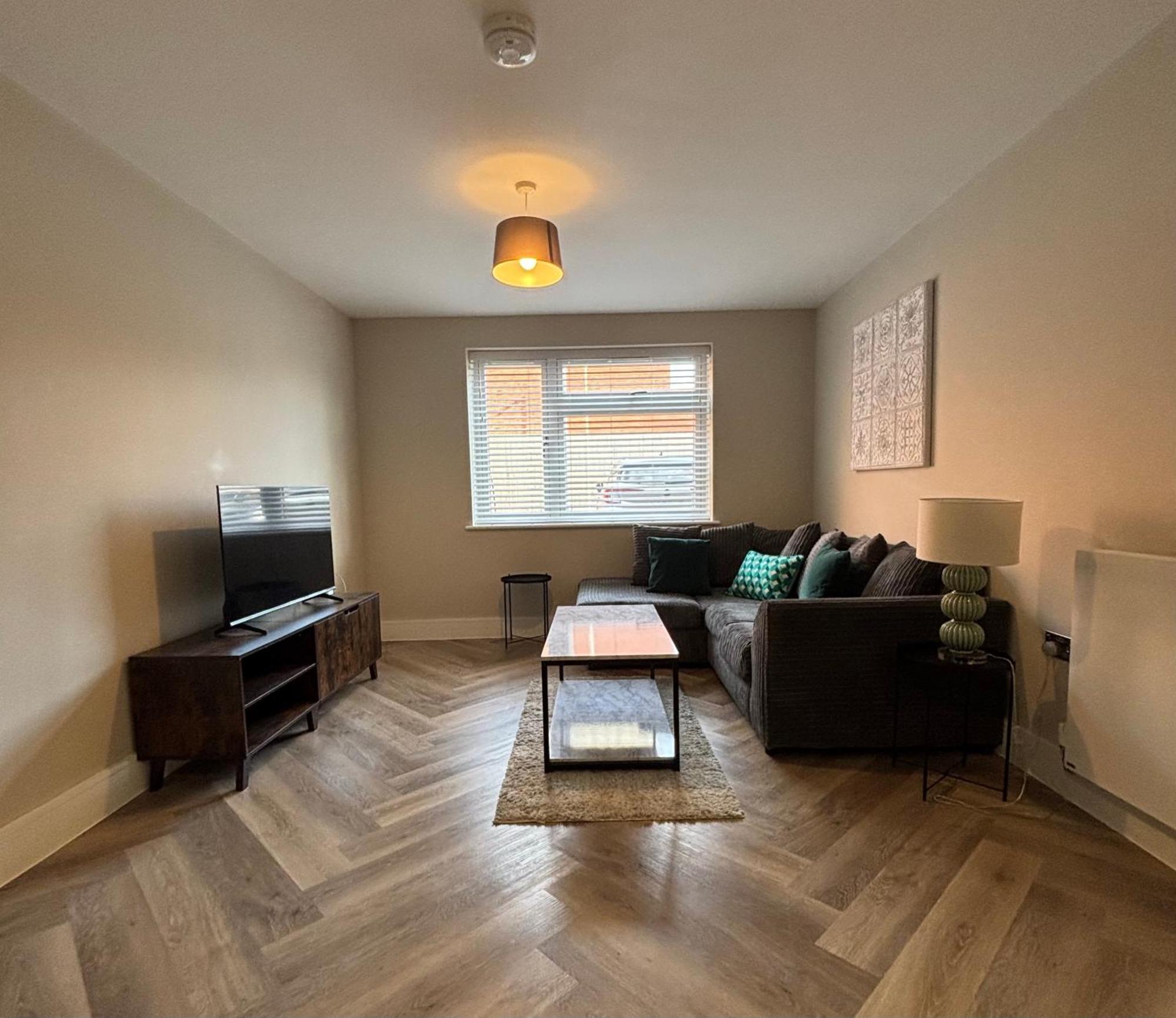 Modern Apartment - Bhx Nec - Free Secure Gated Parking โซลิฮัล ภายนอก รูปภาพ